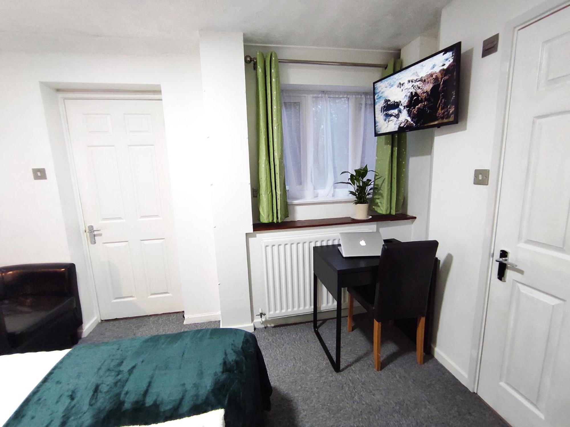 Rowan - Centre Self Contained One-bed Flat * Oxford