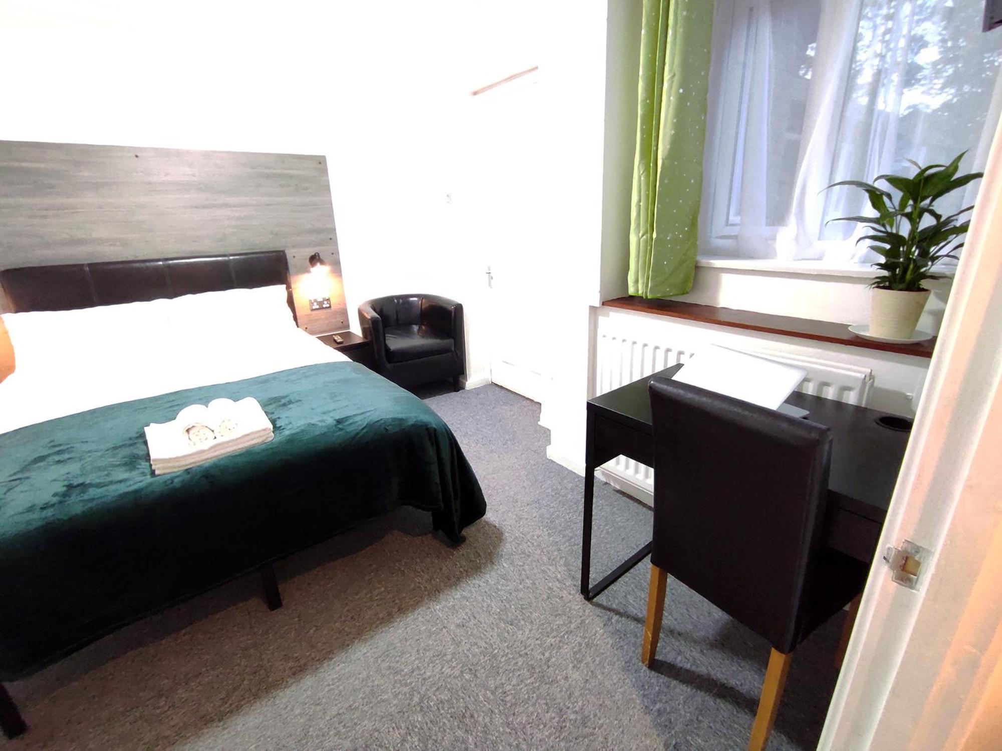 Rowan - Centre Self Contained One-bed Flat * Oxford